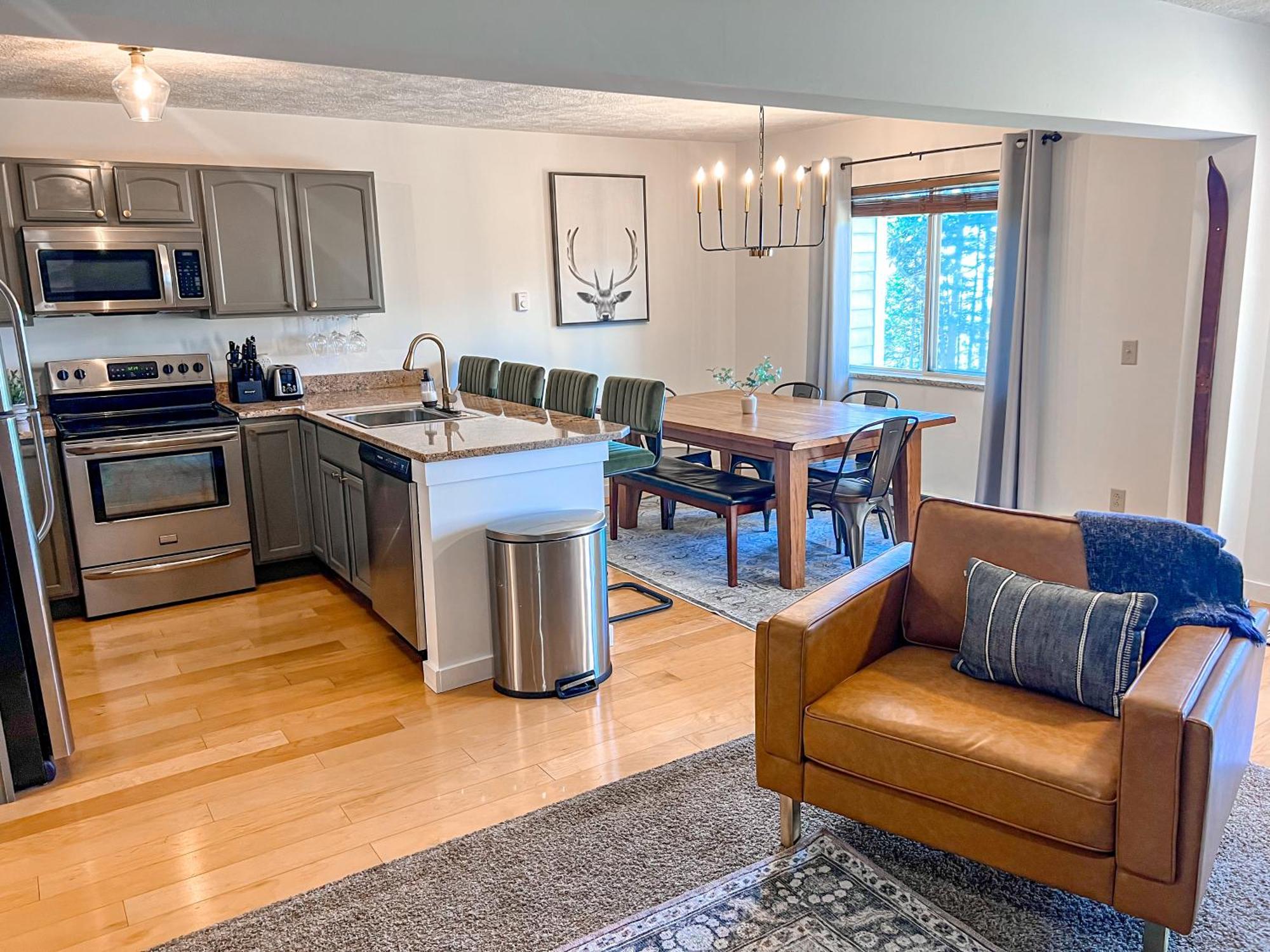 Remodeled Summit Condo At Snowshoe - Modern & Cozy Exteriör bild